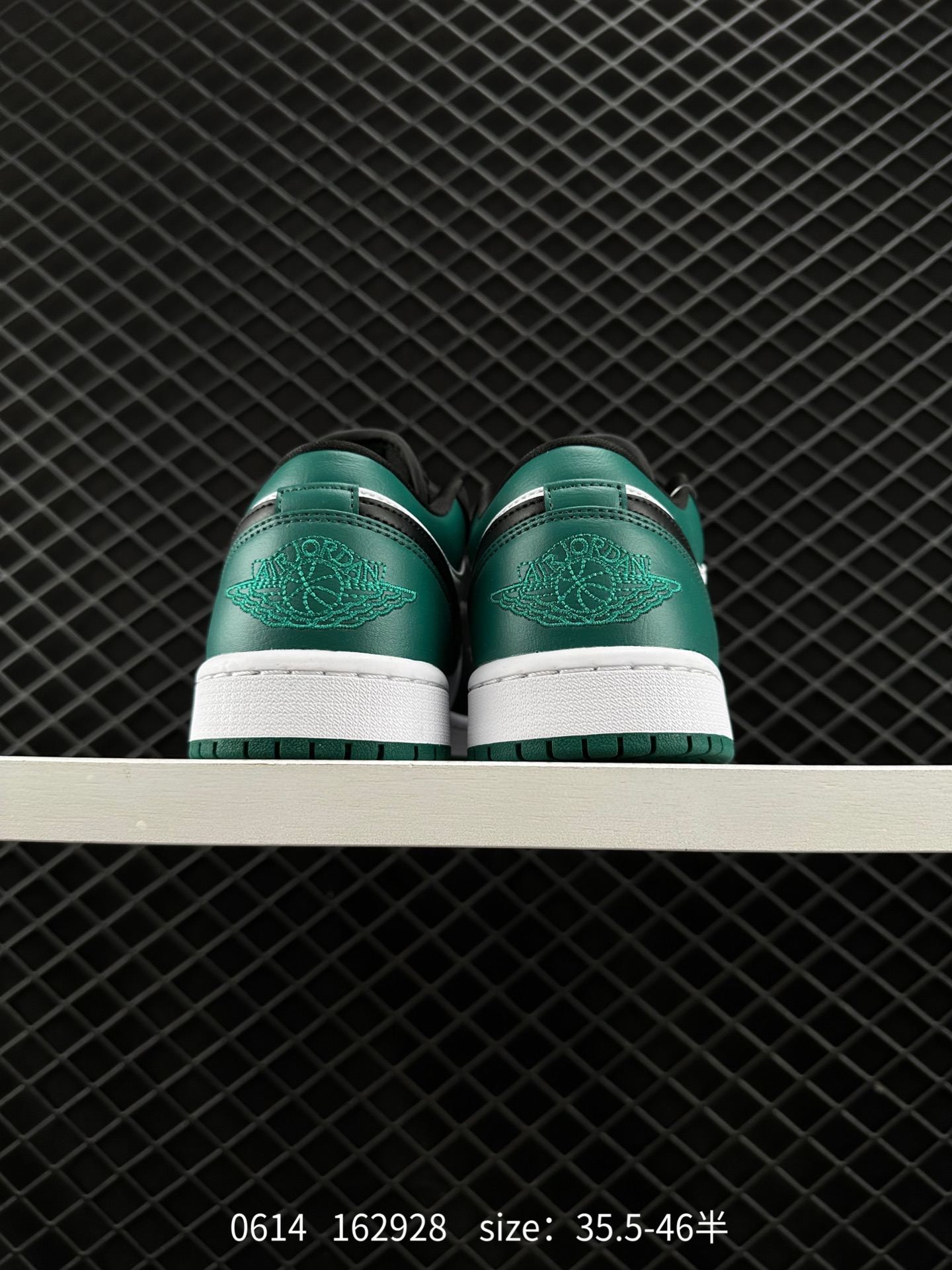 Air Jordan 1 Low AJ1